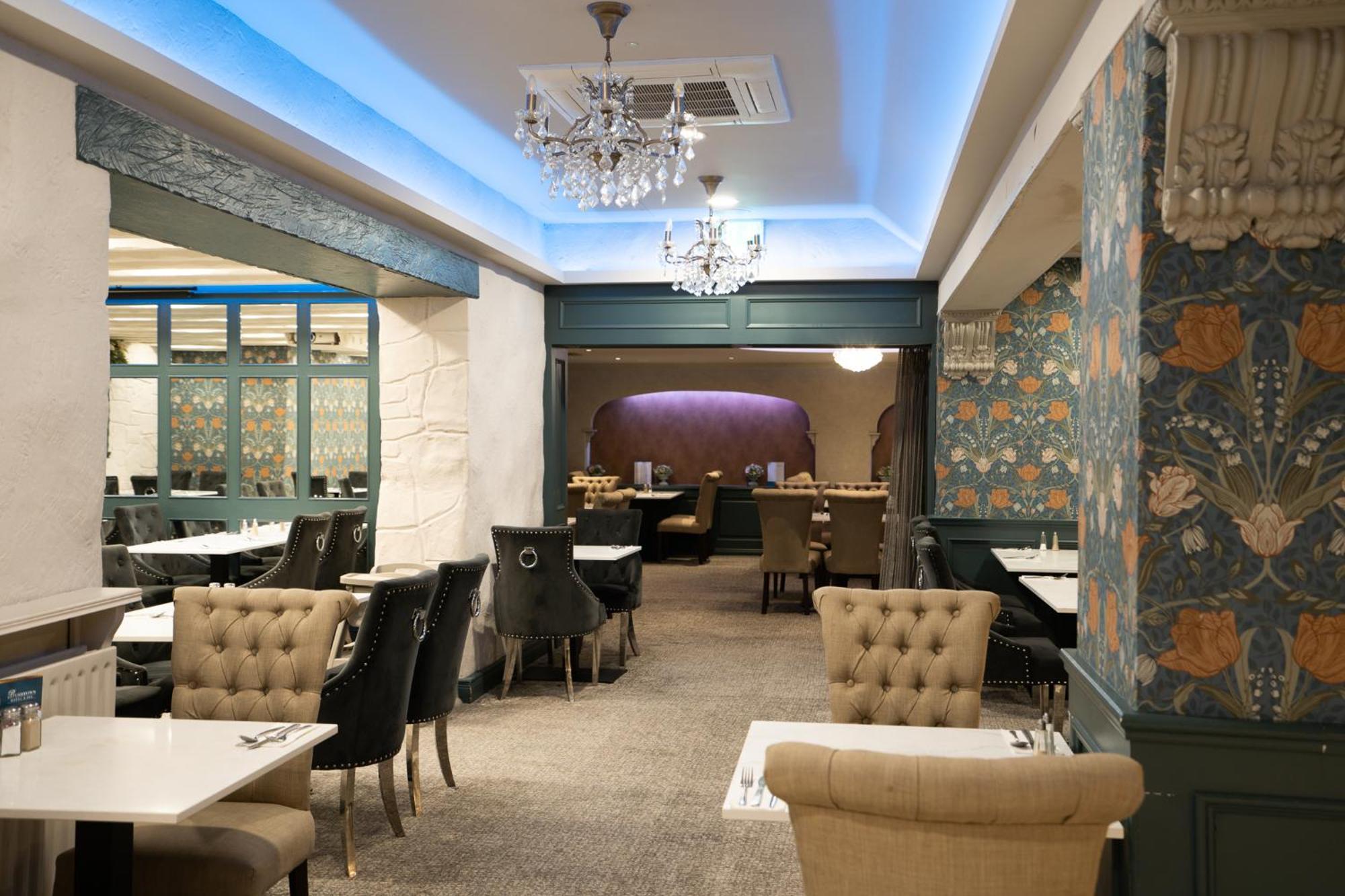 Bushtown Hotel & Spa 科尔雷恩 外观 照片