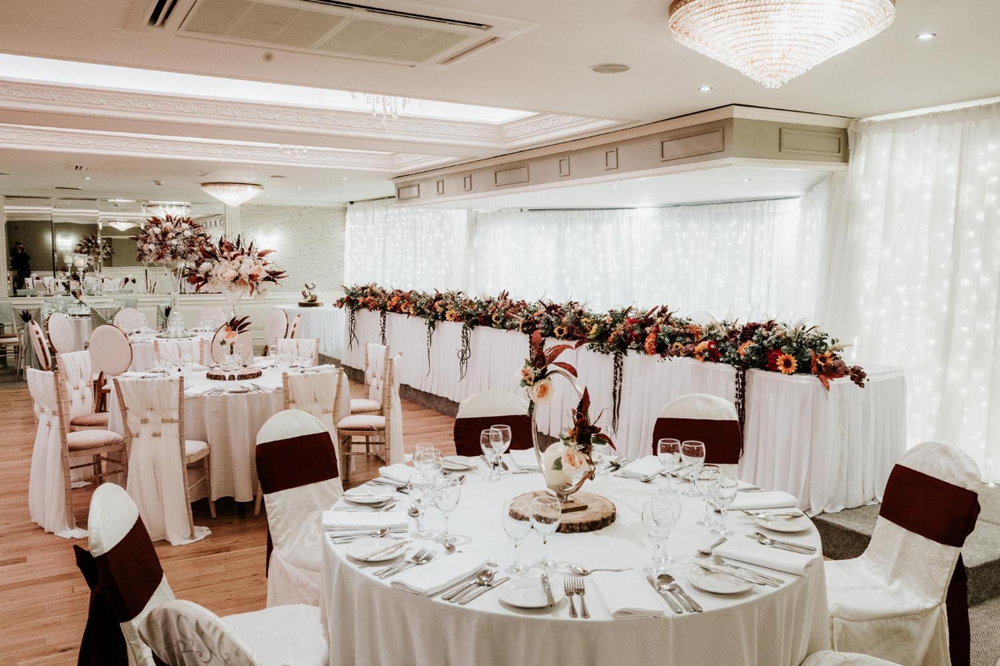 Bushtown Hotel & Spa 科尔雷恩 外观 照片