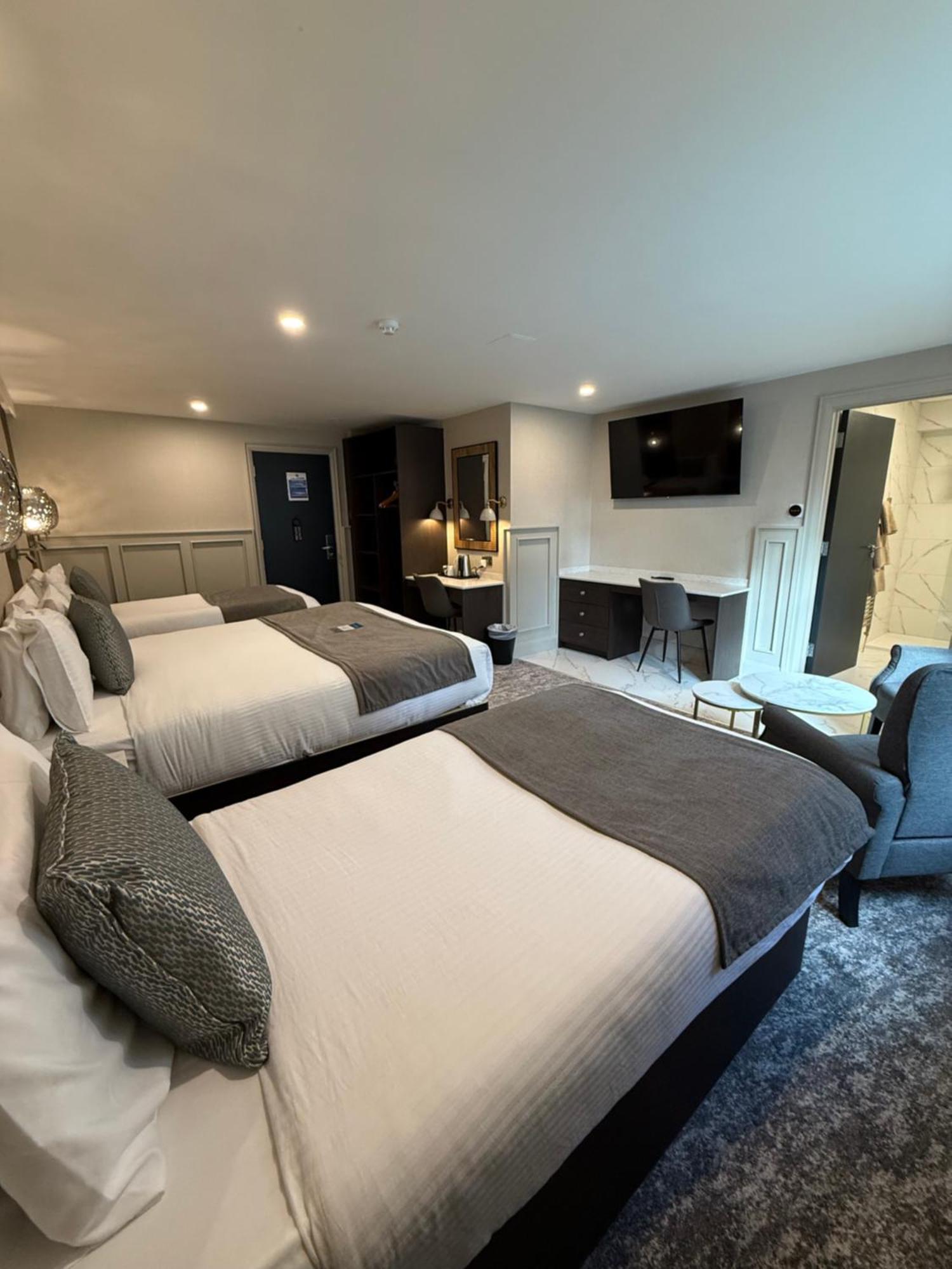 Bushtown Hotel & Spa 科尔雷恩 外观 照片