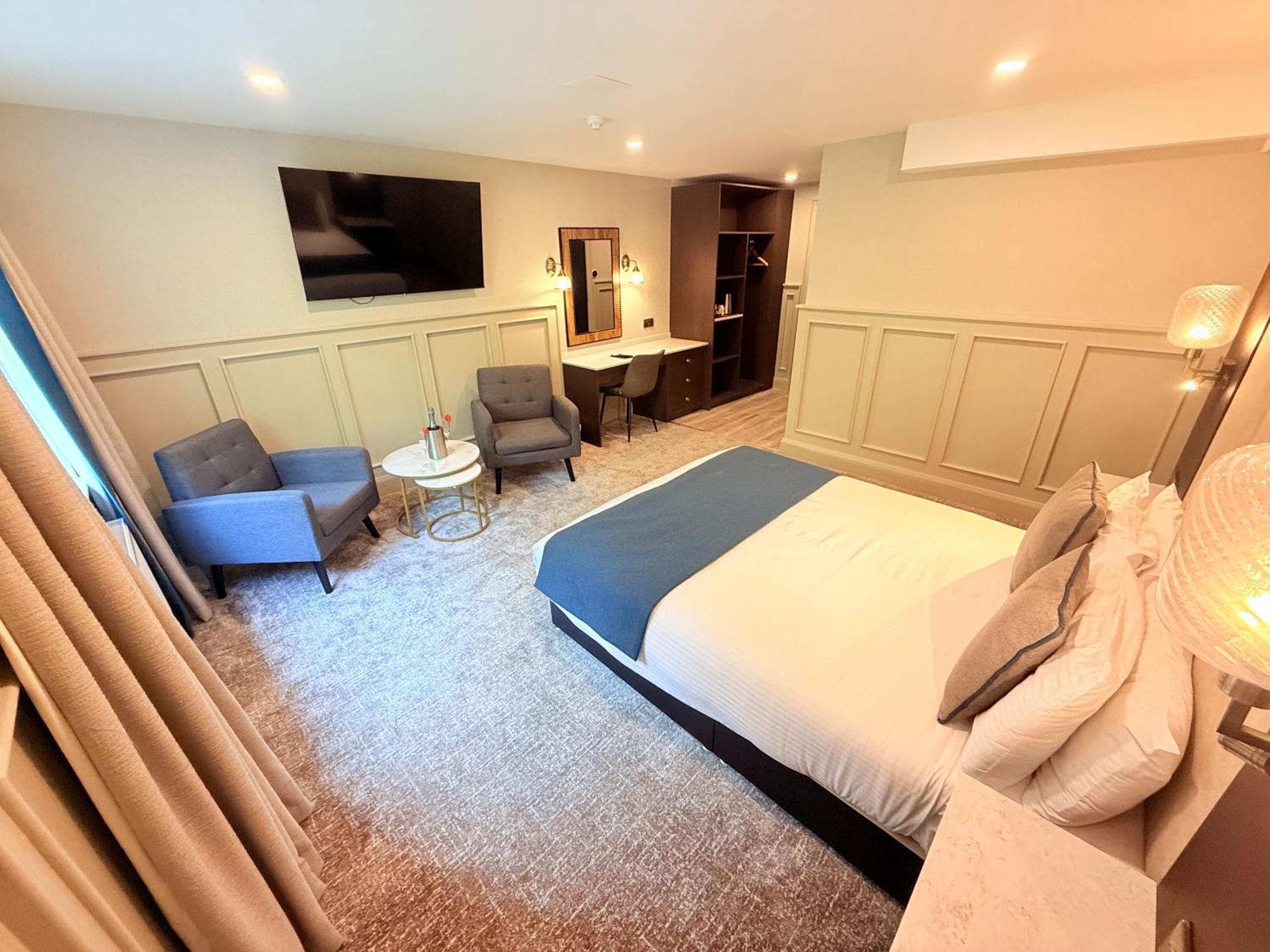 Bushtown Hotel & Spa 科尔雷恩 外观 照片