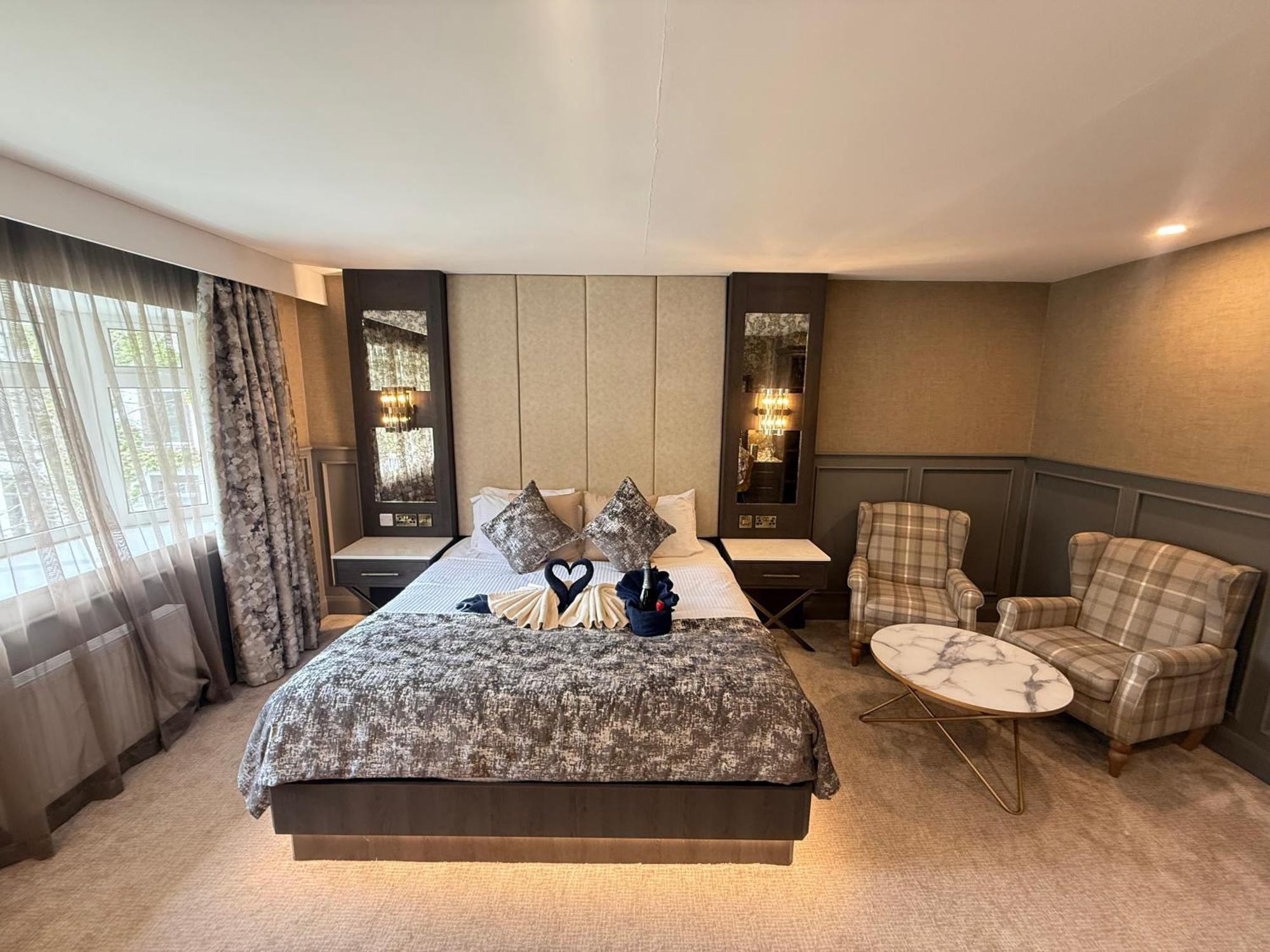 Bushtown Hotel & Spa 科尔雷恩 外观 照片